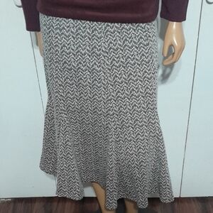 Susan Bristol Black and White Chevron Midi Skirt